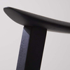 Fauteuil de salle à manger rembourré en cuir gris de luxe minimaliste avec pieds en bois
