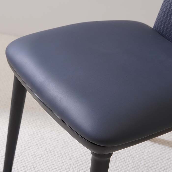 Chaises de salle à manger sans bras avec dossier en forme de U tapissées en cuir bleu foncé moderne