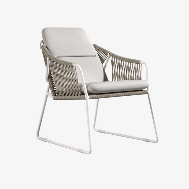 Coussin de chaise longue tissé en métal noir imperméable moderne amovible