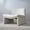 Chaise d'appoint italienne rembourrée carrée et douce en blanc 