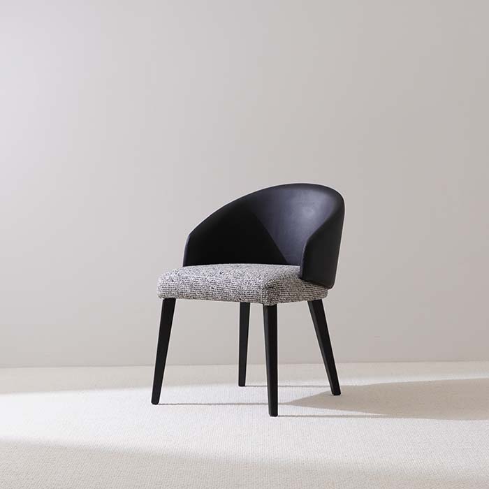 Fauteuil de salle à manger à dossier incurvé en cuir, style nordique moderne, rembourré simple, pour salon