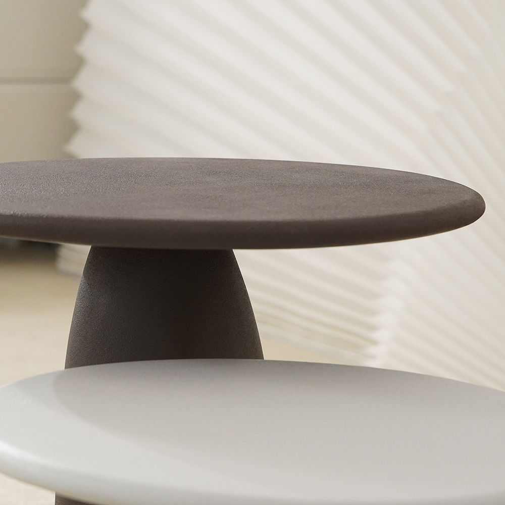 La table basse minimaliste de fibre de verre de nuage place les tables latérales extérieures