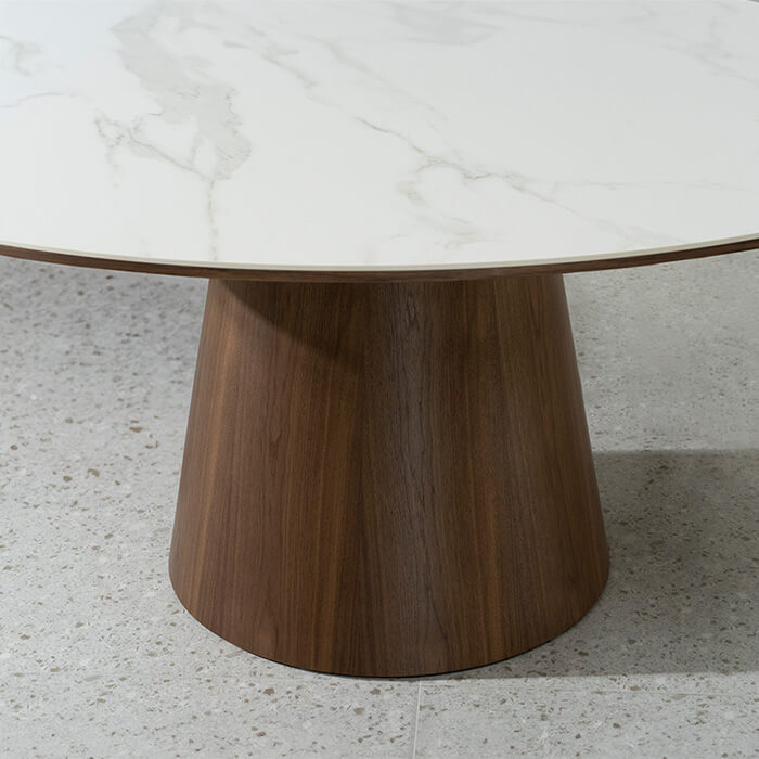 Table de salle à manger ronde moderne du milieu du siècle avec plateau en marbre et base en placage de noyer pour salle à manger