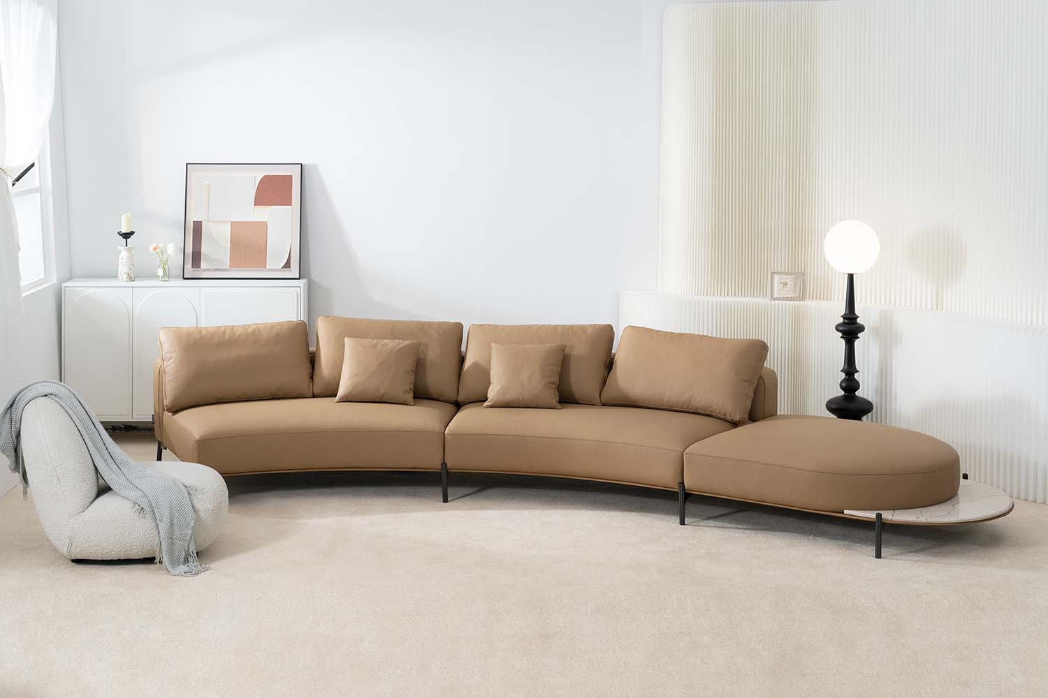 Le luxe et l’artisanat rencontrent le confort dans des meubles en cuir sur mesure