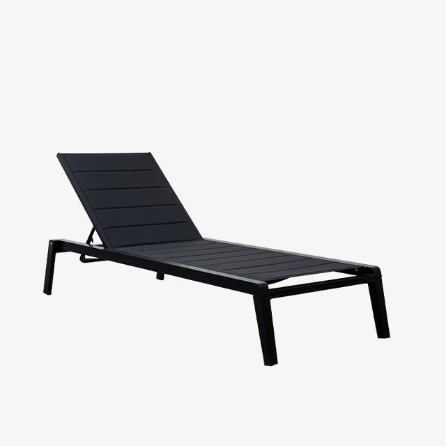 Chaise longue d'extérieur en aluminium noir avec dossier réglable