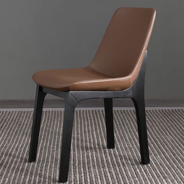 Chaise de salle à manger sans accoudoirs en cuir marron